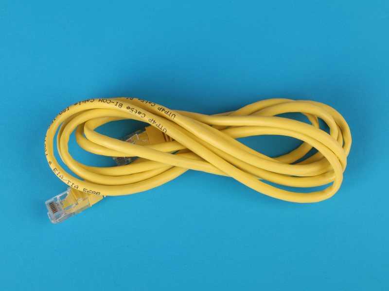 انواع کابل شبکه موجود در KDT مازندران؛ از Cat5e تا Cat7