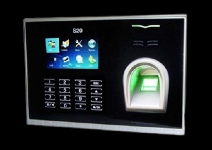 بررسی جامع دستگاه حضور و غیاب آمل